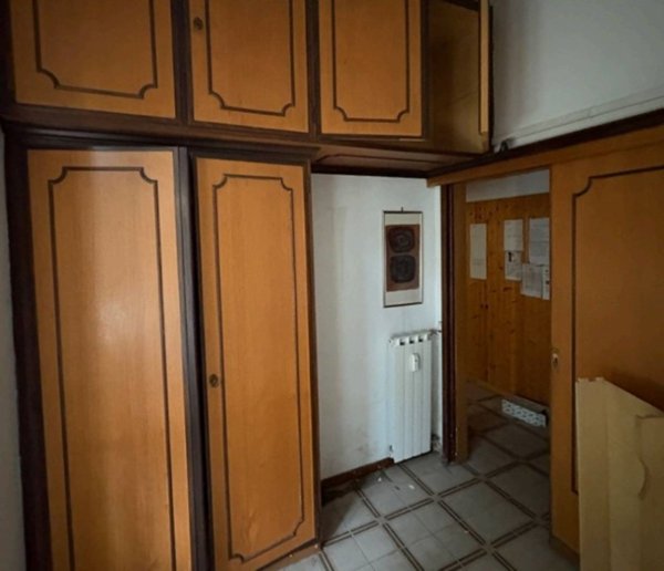 appartamento in vendita a Roma in zona Ostiense