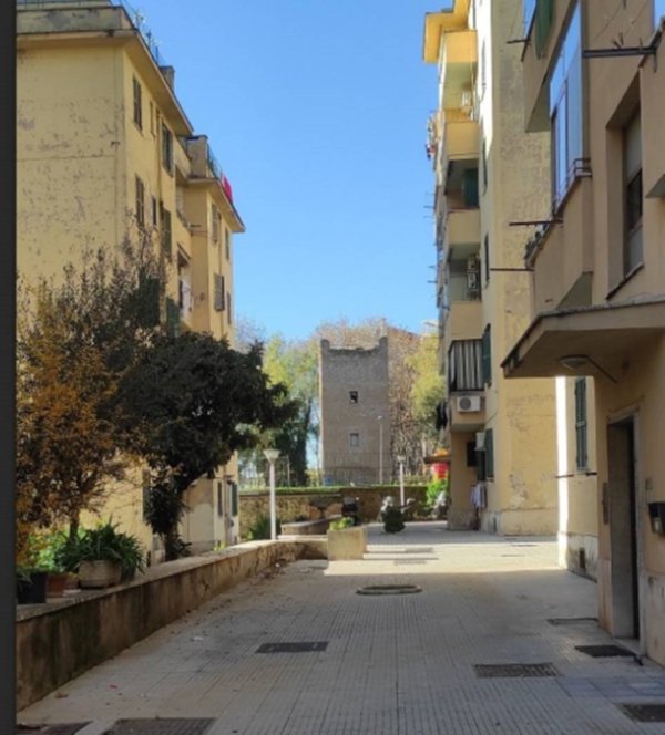 appartamento in vendita a Roma in zona Ardeatino