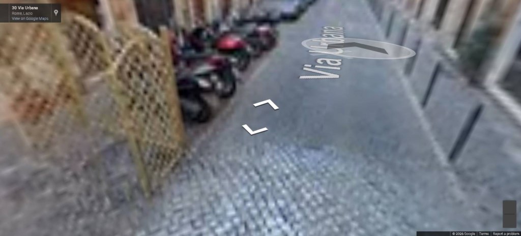 appartamento in vendita a Roma in zona Rione Monti/Campitelli