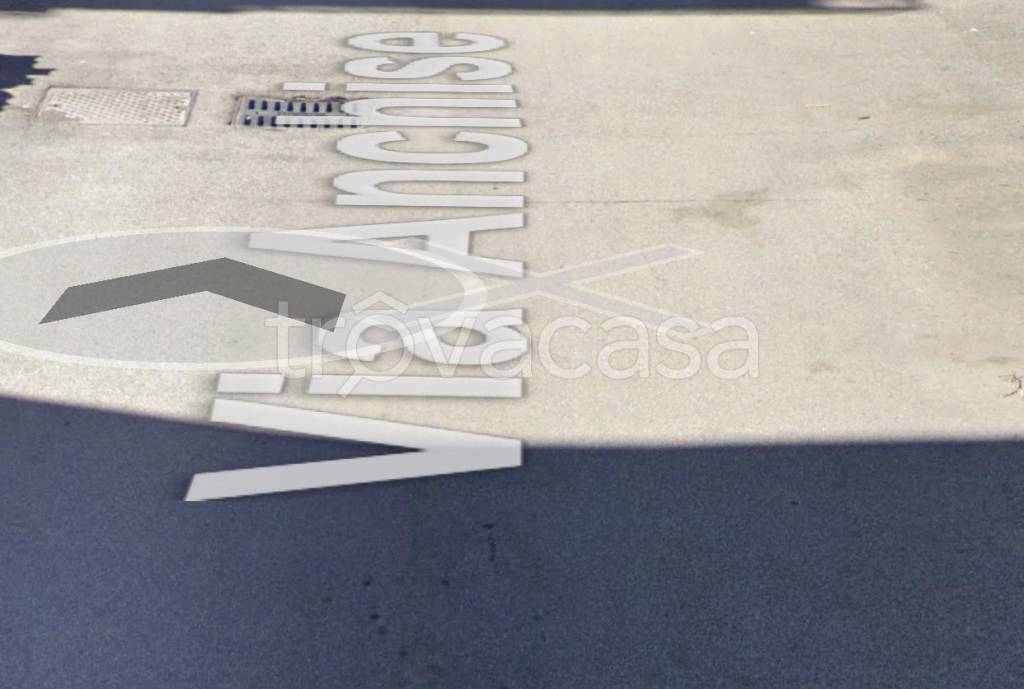 appartamento in vendita a Roma in zona Torre Angela