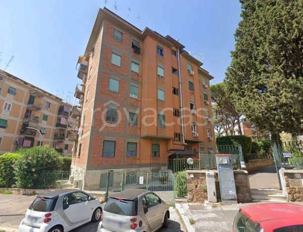 appartamento in vendita a Roma in zona Cinecittà