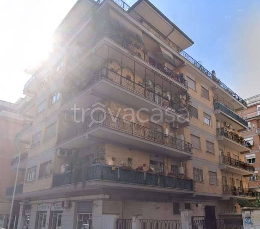 appartamento in vendita a Roma in zona Monte Sacro/Talenti
