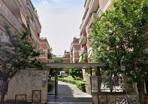 appartamento in vendita a Roma in zona EUR