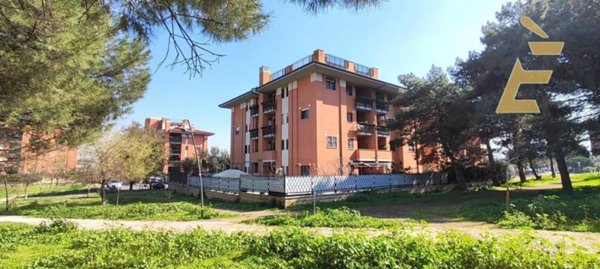 appartamento in vendita a Roma in zona Osteria del Curato