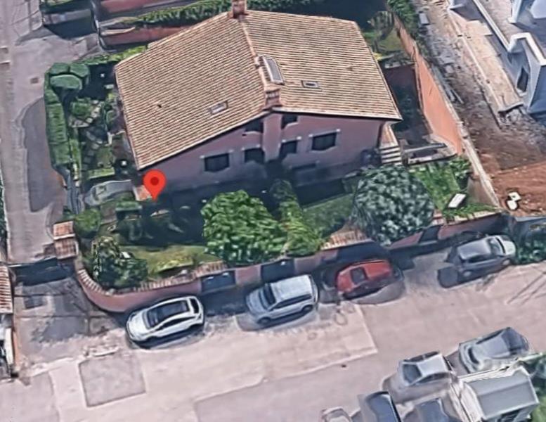 casa indipendente in vendita a Roma in zona Lunghezza
