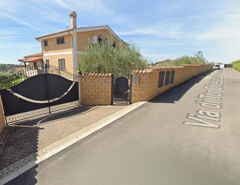 appartamento in vendita a Roma in zona Castel di Leva