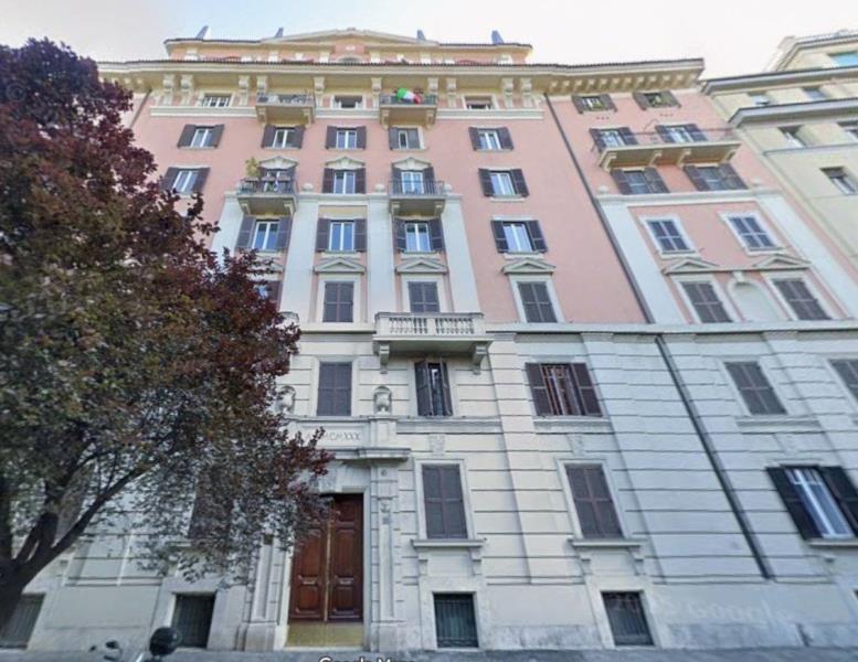 appartamento in vendita a Roma in zona Della Vittoria