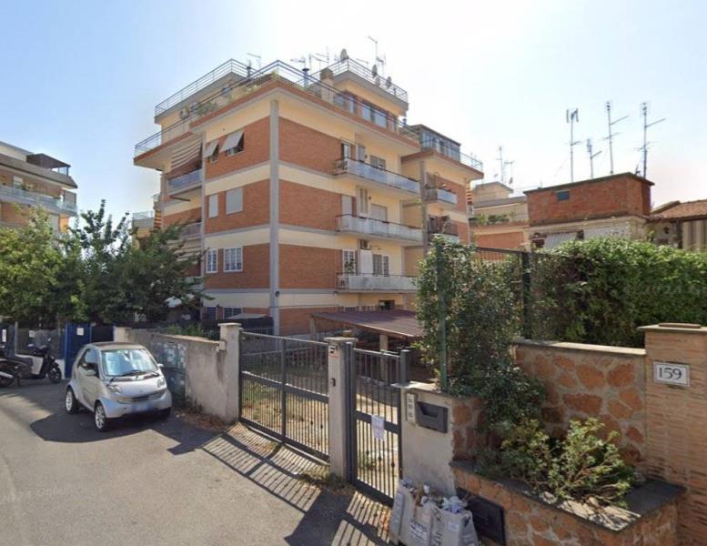 appartamento in vendita a Roma in zona Primavalle