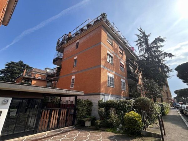 appartamento in vendita a Roma in zona Monte Sacro/Talenti