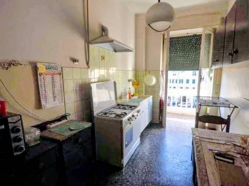 appartamento in vendita a Roma in zona Tuscolano