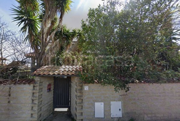 appartamento in vendita a Roma in zona Dragona/Bagnoletto