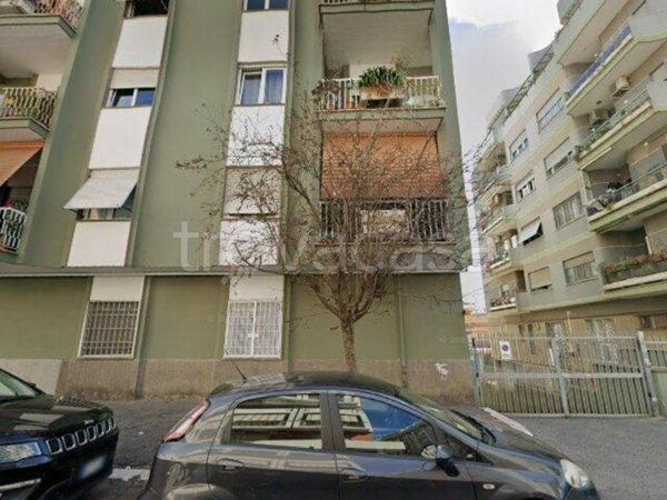 appartamento in vendita a Roma in zona Ostia