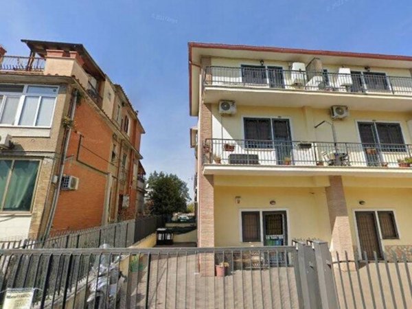appartamento in vendita a Roma in zona Casal Morena