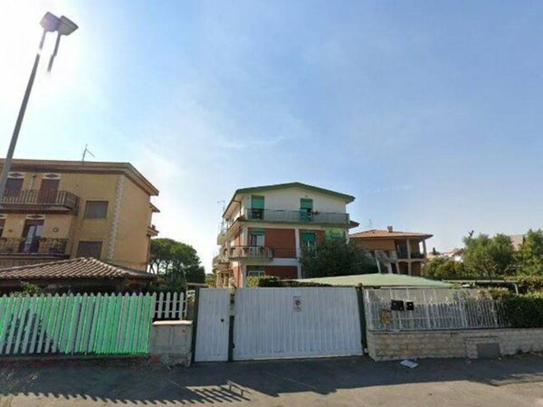 appartamento in vendita a Roma in zona Borghesiana