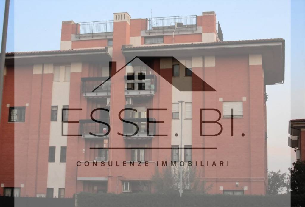 appartamento in vendita a Roma in zona Osteria del Curato