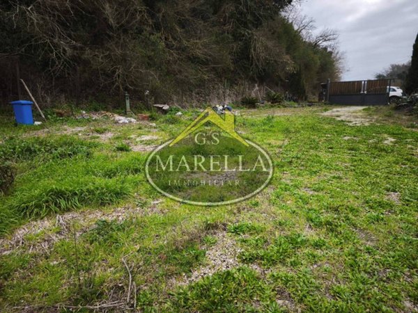 terreno agricolo in vendita a Roma in zona Castel di Guido