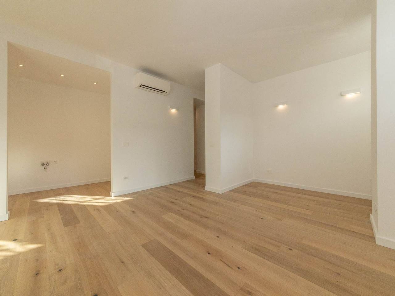 appartamento in vendita a Roma in zona Tor di Quinto