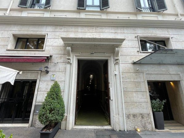 appartamento in vendita a Roma in zona Ludovisi/Sallustiano