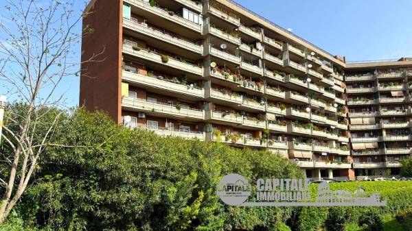 casa indipendente in vendita a Roma in zona Torrino