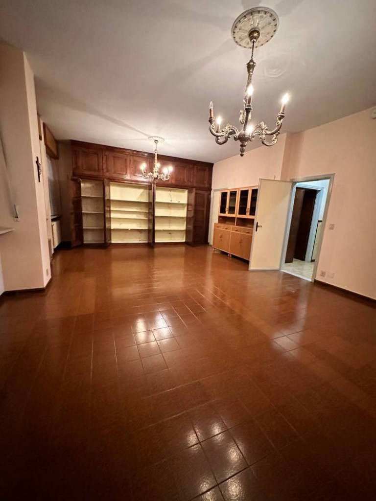 casa indipendente in vendita a Roma in zona Castro Pretorio