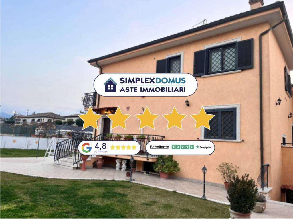 casa indipendente in vendita a Roma in zona Finocchio