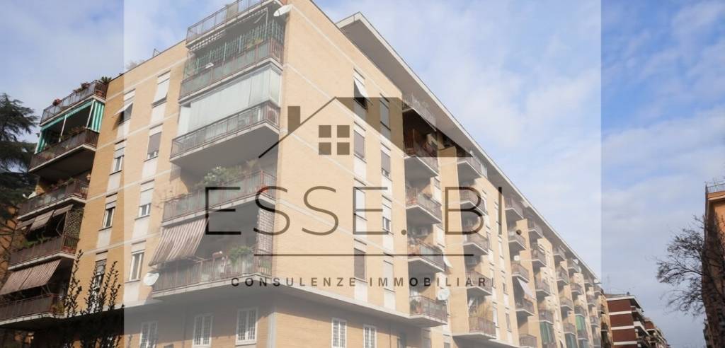 appartamento in vendita a Roma in zona Portuense