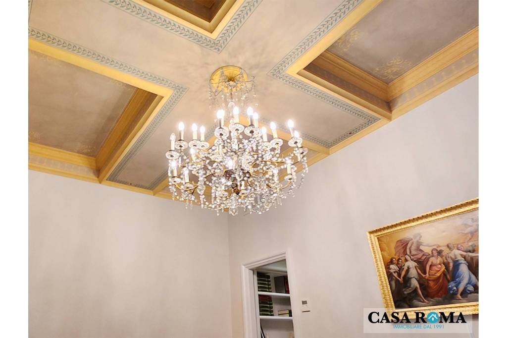 appartamento in vendita a Roma in zona Campo Marzio
