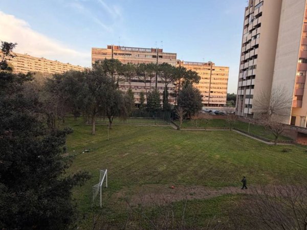 appartamento in vendita a Roma in zona Torrino