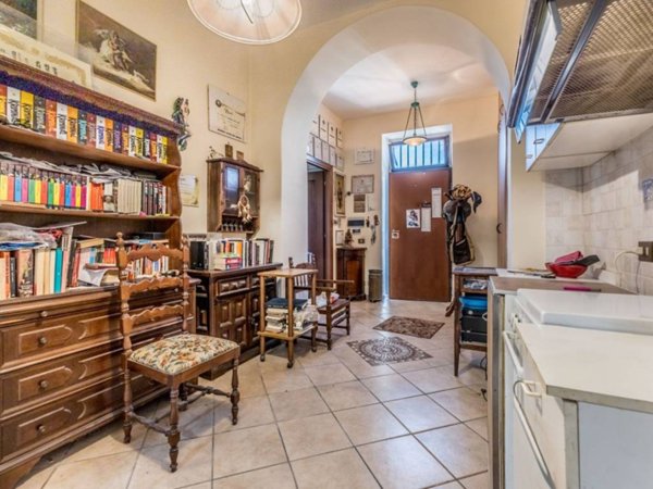 appartamento in vendita a Roma in zona Tuscolano