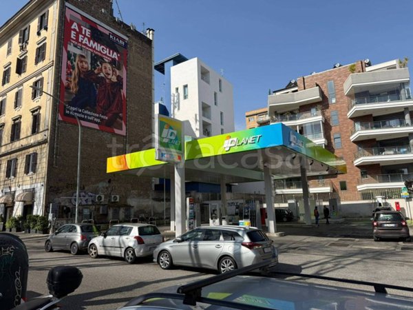negozio in vendita a Roma in zona Tiburtino