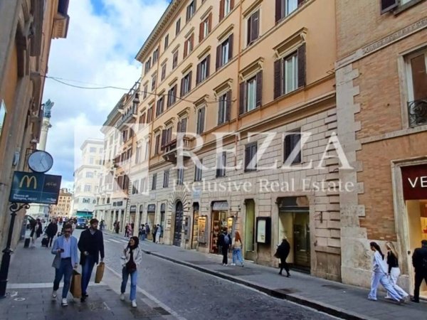 appartamento in vendita a Roma in zona Campo Marzio