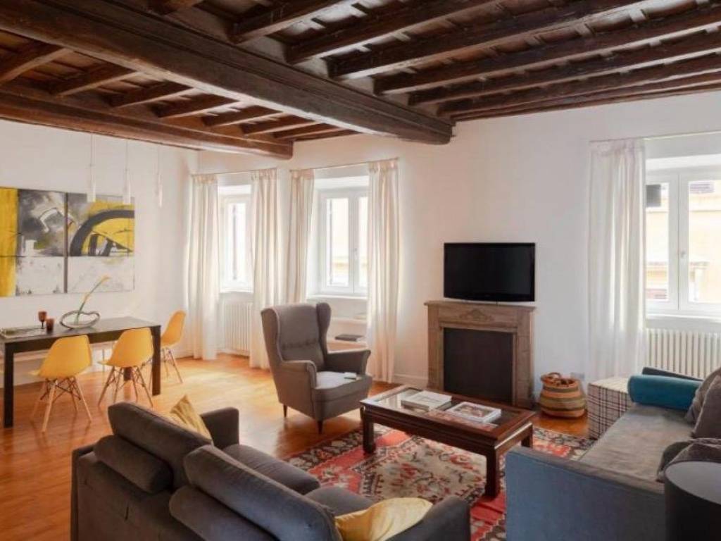 appartamento in vendita a Roma in zona Campo Marzio