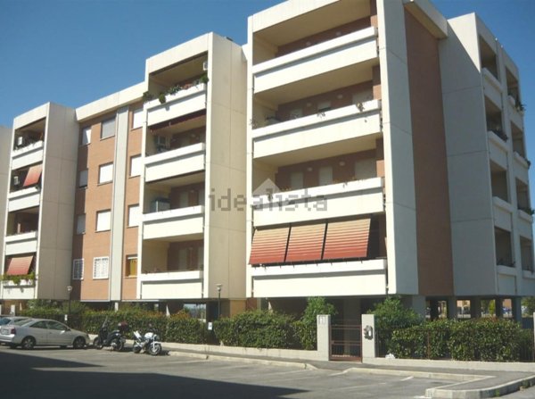 appartamento in vendita a Roma in zona Ponte di Nona