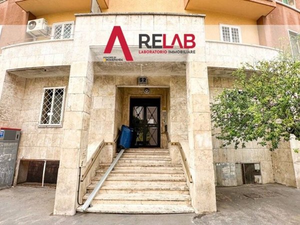 appartamento in vendita a Roma in zona Nomentano