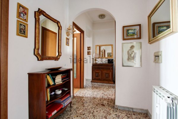 appartamento in vendita a Roma in zona Tuscolano