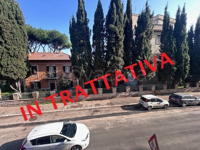 appartamento in vendita a Roma in zona Prenestino-Labicano