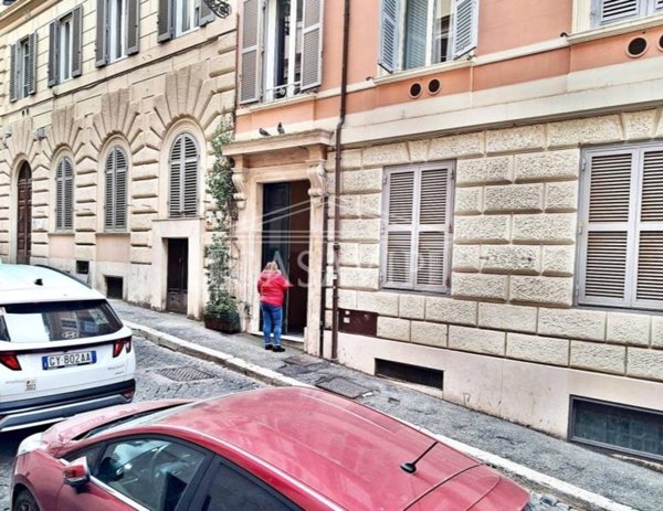 appartamento in vendita a Roma in zona Ludovisi/Sallustiano