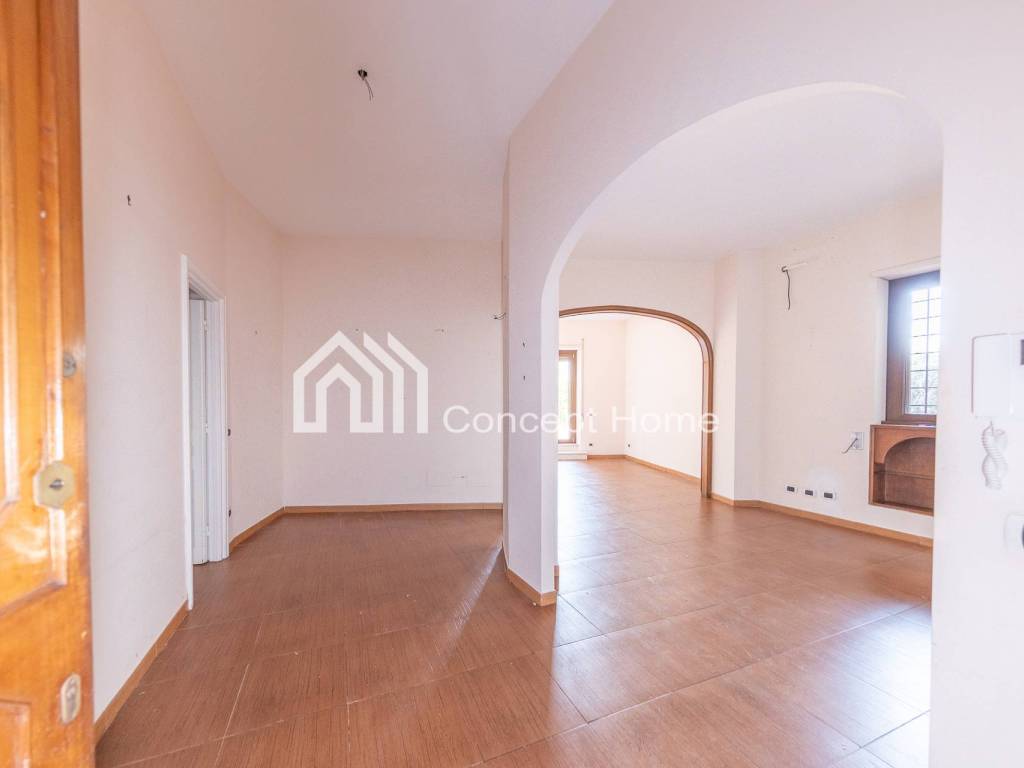 appartamento in vendita a Roma in zona Tor di Quinto