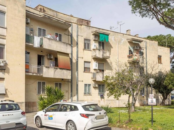 appartamento in vendita a Roma in zona Prenestino-Centocelle