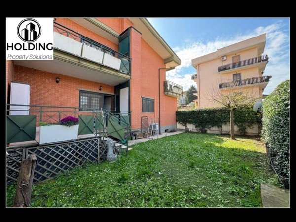 appartamento in vendita a Roma in zona Finocchio