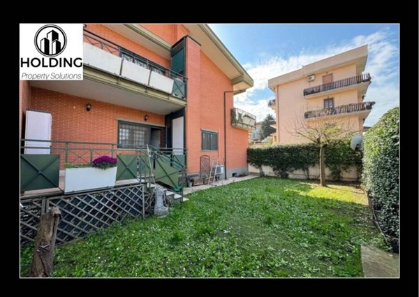 appartamento in vendita a Roma in zona Finocchio