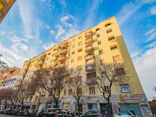 appartamento in vendita a Roma in zona Ostiense
