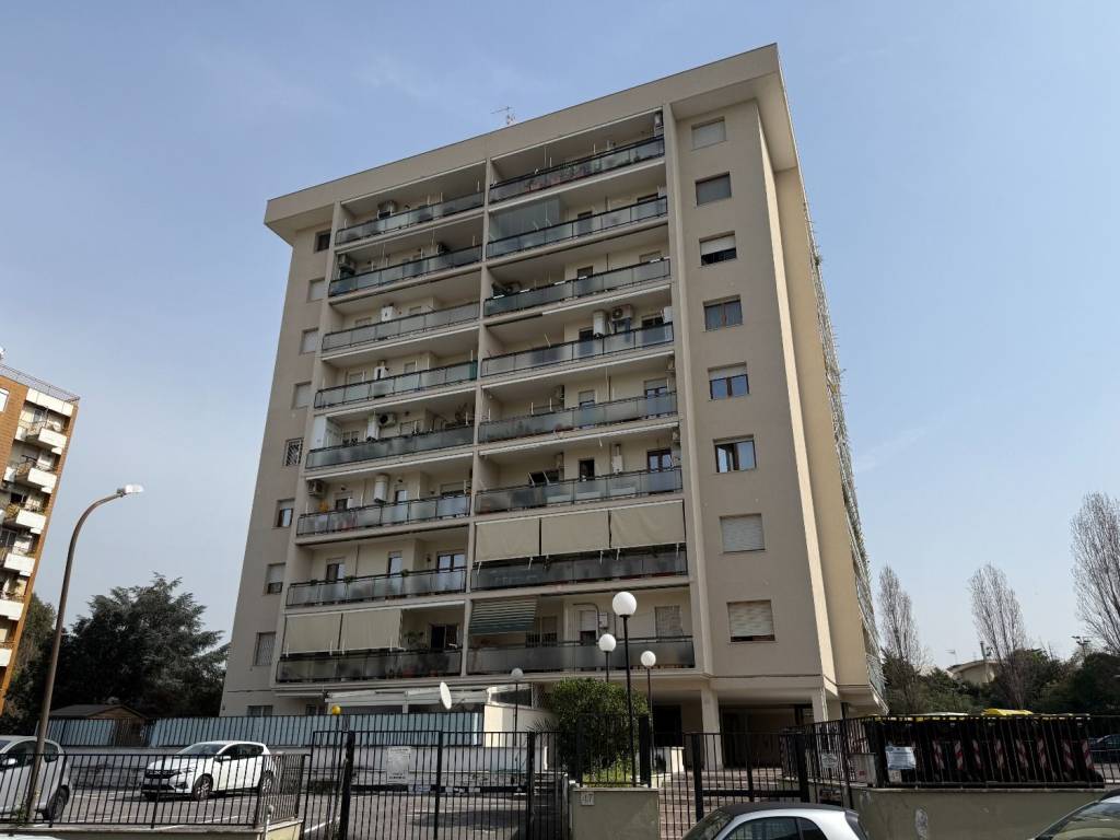 appartamento in vendita a Roma in zona Torrino