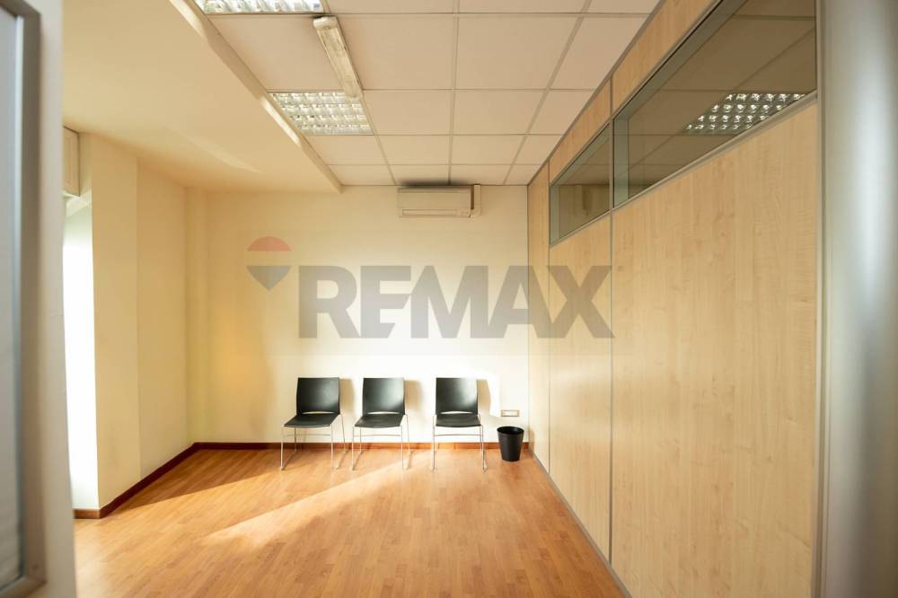 locale commerciale in vendita a Roma in zona Collatino