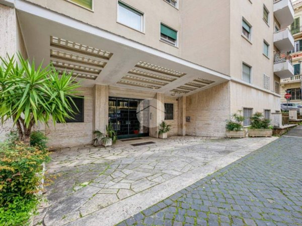 appartamento in vendita a Roma in zona Trieste