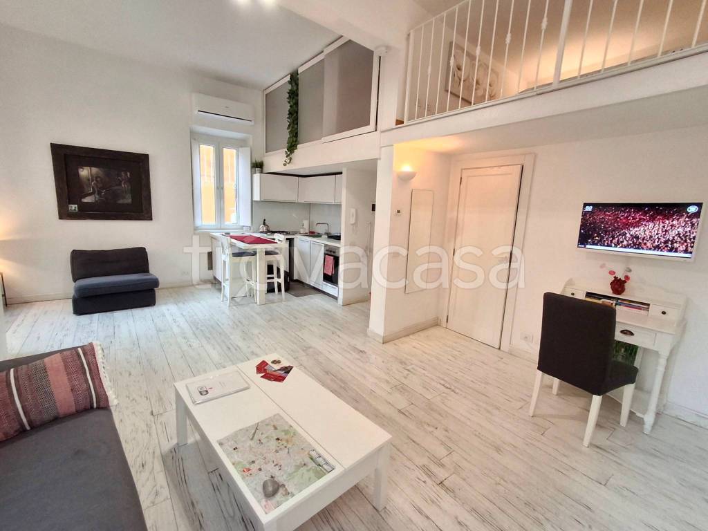 appartamento in vendita a Roma in zona Trastevere
