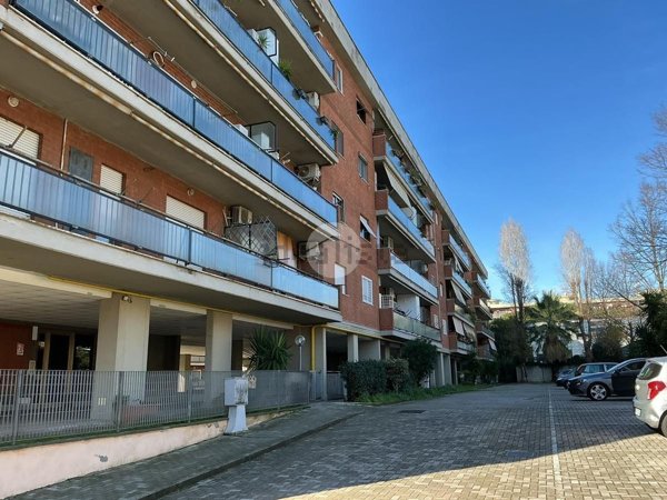 appartamento in vendita a Roma in zona Portuense