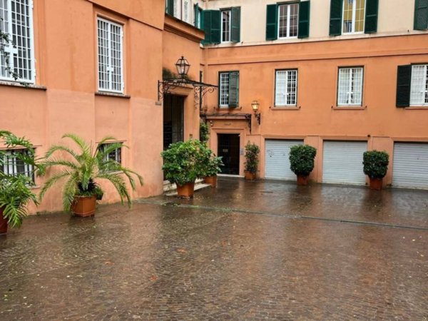 appartamento in vendita a Roma in zona Trastevere