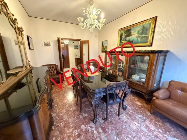 appartamento in vendita a Roma in zona Ostiense