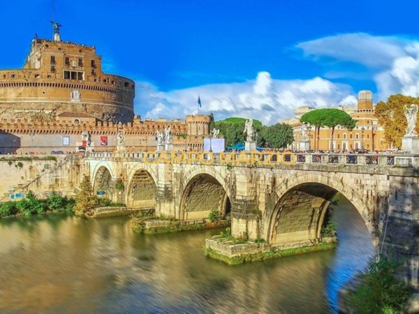 negozio in vendita a Roma in zona Centro Storico